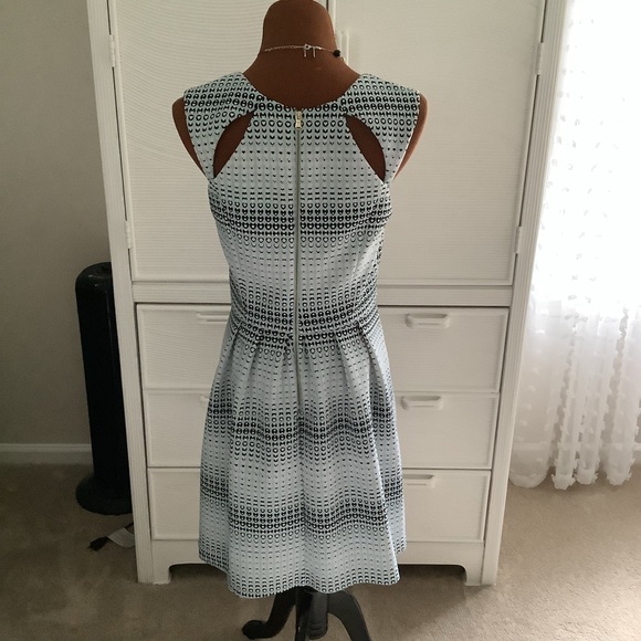Guess dress mint green with black white dots built-in bra size 12 - Picture 2 of 9